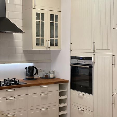 Family Apartment On Saska Kepa Варшава Екстериор снимка
