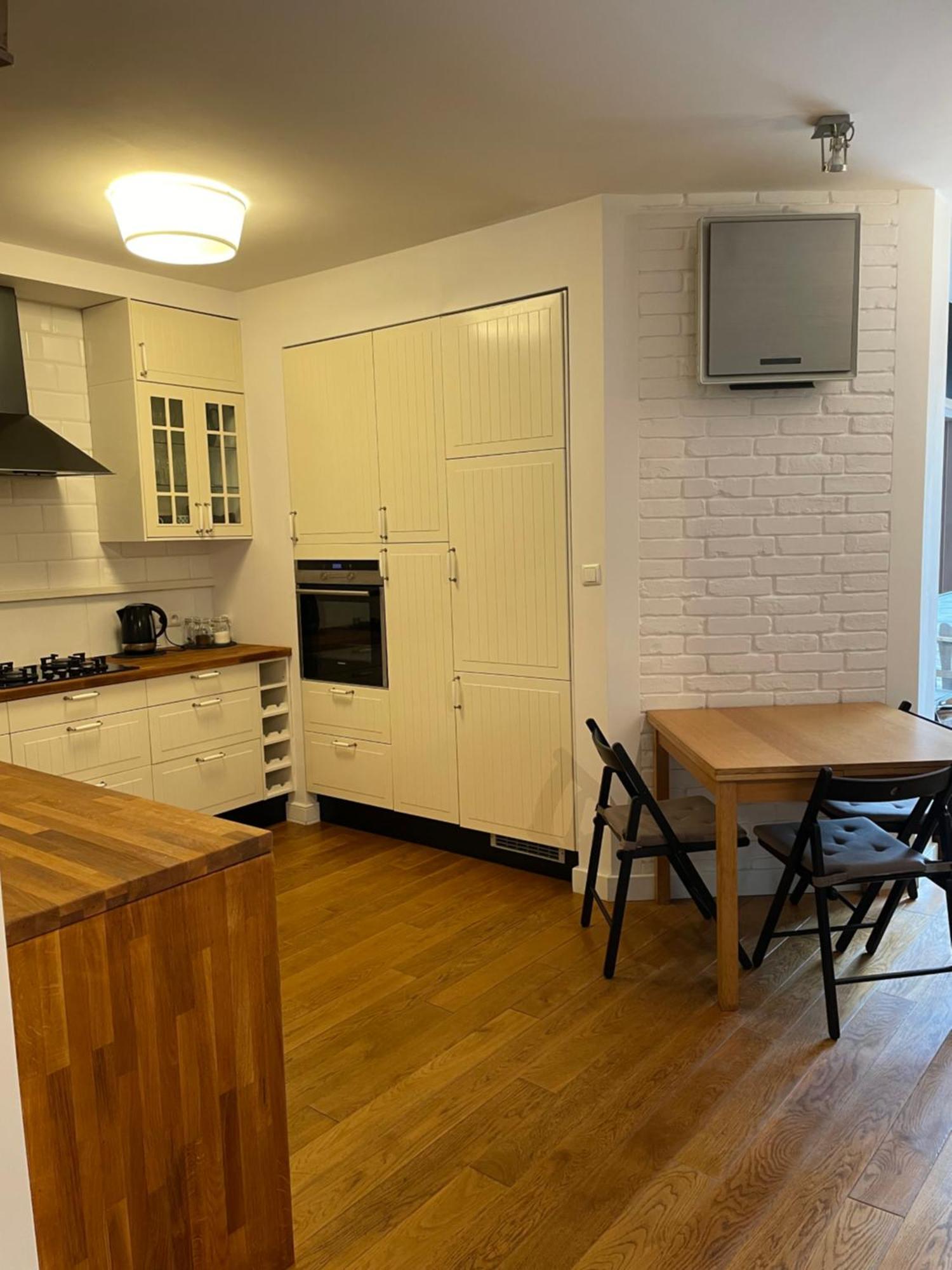 Family Apartment On Saska Kepa Варшава Екстериор снимка